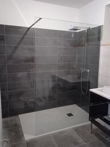 Rénovation de salle de bain à Roche